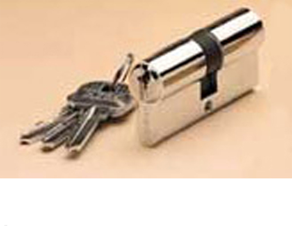 BOMBILLO MONOBLOCK LATON Y53535LT YALE/AZBE 35X35 MM