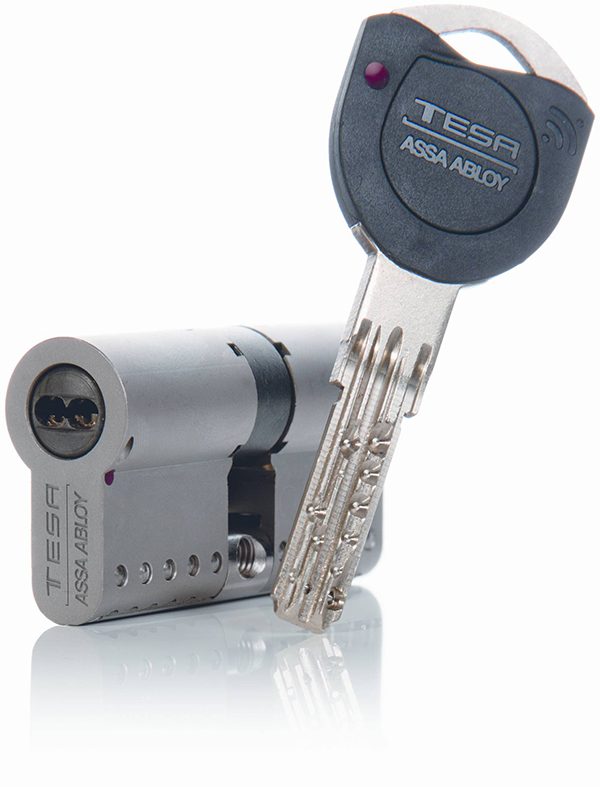 BOMBILLO ALTA SEG NIQUEL TK100 D. EMBRAGUE TK153040N TESA 30X40 MM