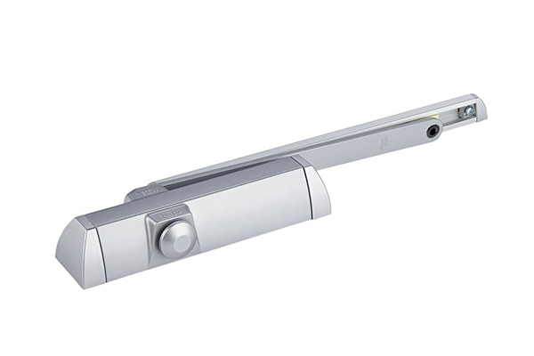 CIERRAPUERTA PLATA EN 3 TS 90 DORMAKABA -