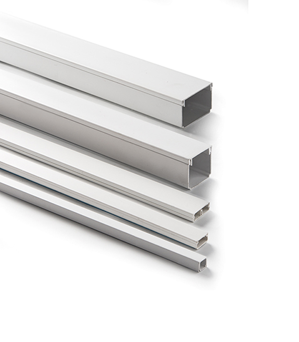 REGLETA MINICANAL 10x16 ADHESIVA 2 M 71528A FAMATEL 2 M