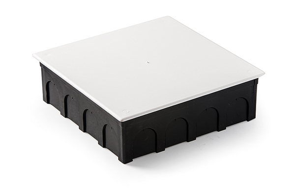 CAJA EMPOTRAR CUADRADA C/GARRAS 3204 FAMATEL 210X210X60