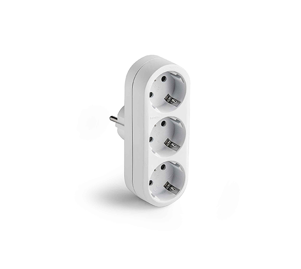 ADAPTADOR TRIPLE TT FRONTA 16A 1333 FAMATEL -