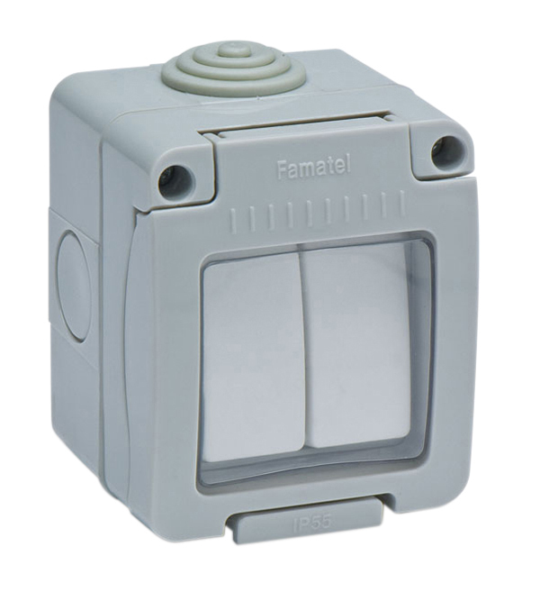 DOBLE CONMUTADOR SUPERFICIE ESTANCO IP55 19044 FAMATEL 10 AMP