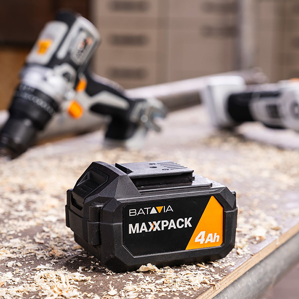 BATERIA LI 4AH 7062518 BATAVIA 18 V