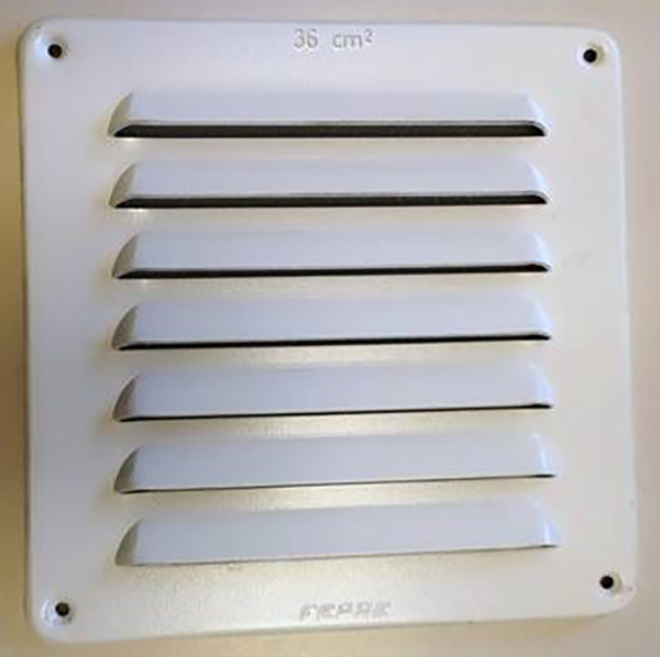 REJILLA STRONG 1,5 MM CON MOSQUITERA BLANCO 3322 FEPRE 15X15 CM