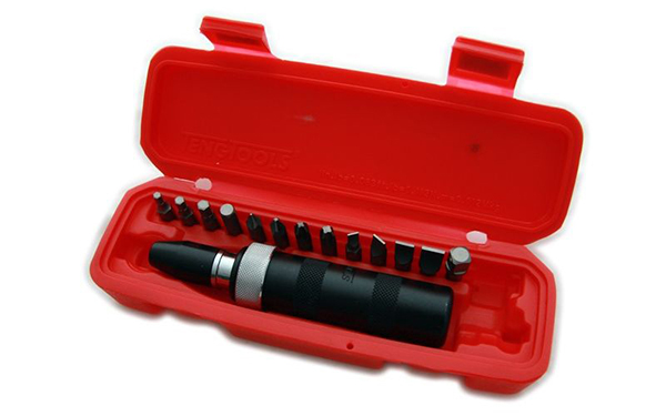 DESTORNILLADOR GOLPE 12 PZAS. ID515 TENGTOOLS -