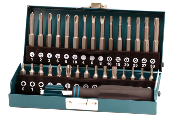 SET 31 PUNTAS SEGURIDAD+ATORN. 1386 WOLFCRAFT -