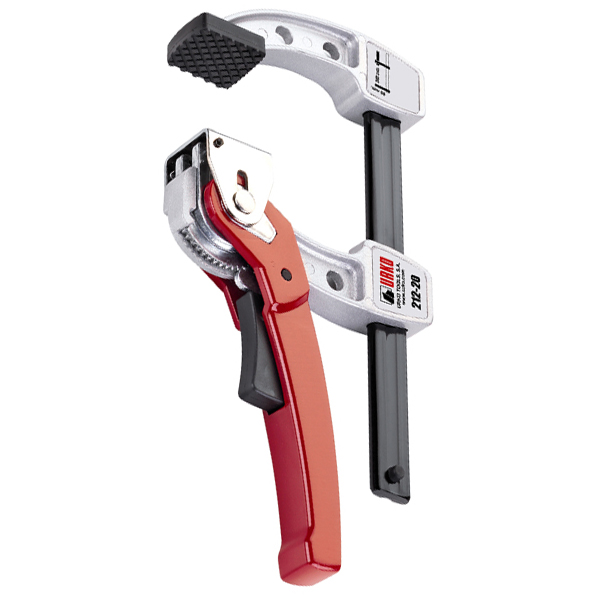 TORNILLO APRIETE LEVA 20X6 212 URKO 20 CM