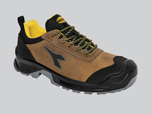 DEPORTIVO PIEL NOBUCK S3 MARRON CLASIC LOW DIADORA 44